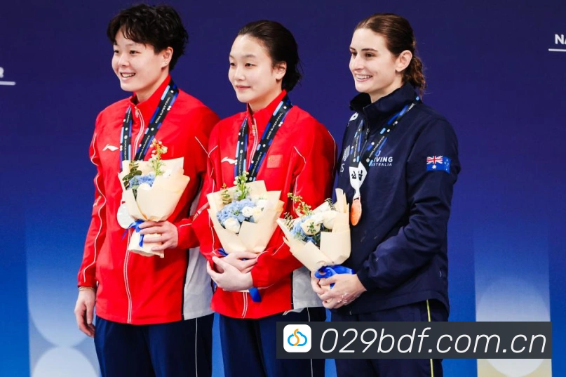 李金羽率铁人开局战绩惨淡两胜一平六负成中超首位下课主帅战术观察